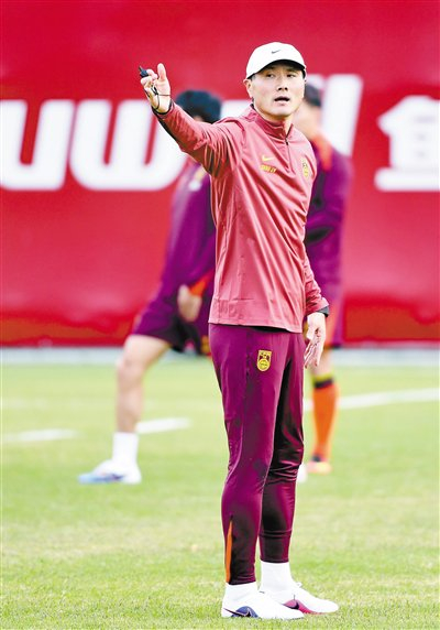 中国男足悉尼高强度训练备战库拉索队国际热身