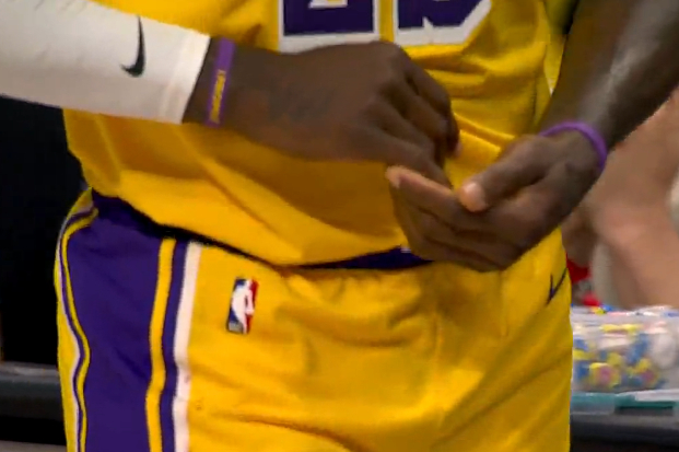 詹姆斯手指戳伤引担忧 后续复出计划待定