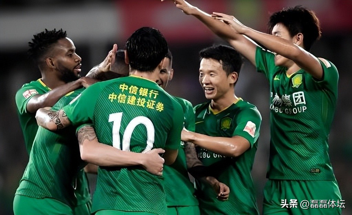 国安1-2蓉城 孔特失误引争议 达万伤情成焦点